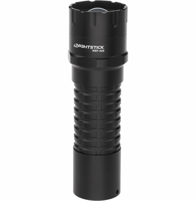 ADJUSTABLE BEAM FLASHLIGHT – 3 AAA - Image 3